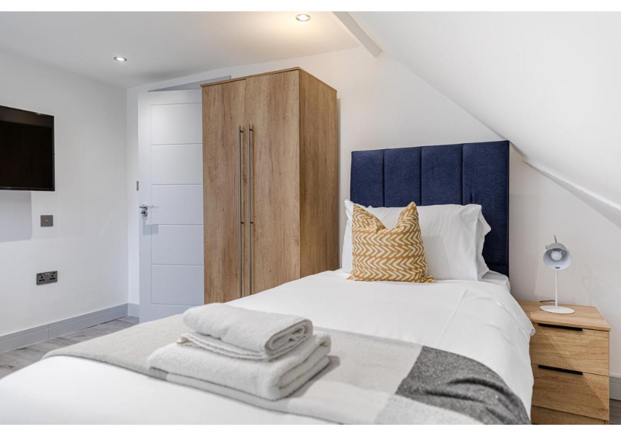 Cozy And Stylish 2 Bedroom Flat In Greater London Bagian luar foto