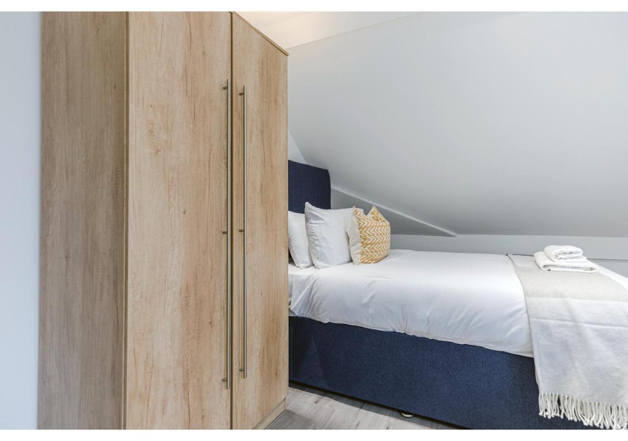 Cozy And Stylish 2 Bedroom Flat In Greater London Bagian luar foto